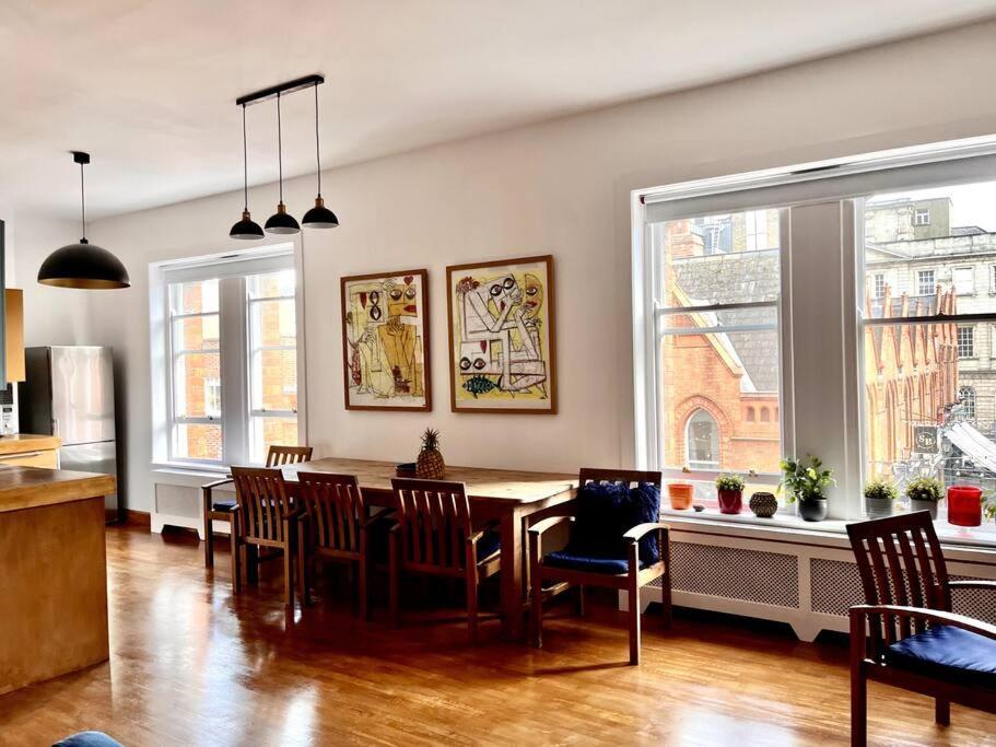 Charming City Townhouse Dublin Exteriör bild